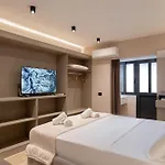 Alesia Seaside Apartament *