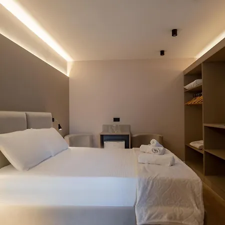 Alesia Seaside Apartment Sarandë