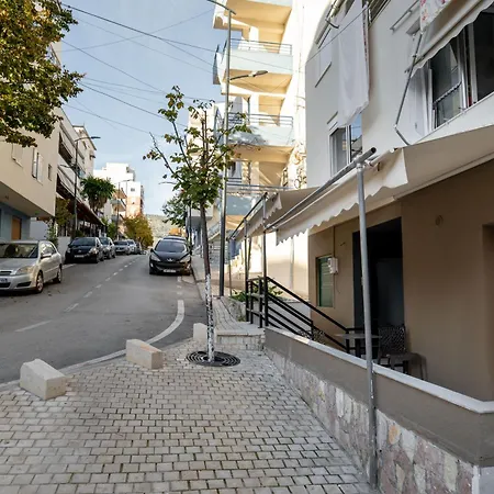Alesia Seaside Apartament *